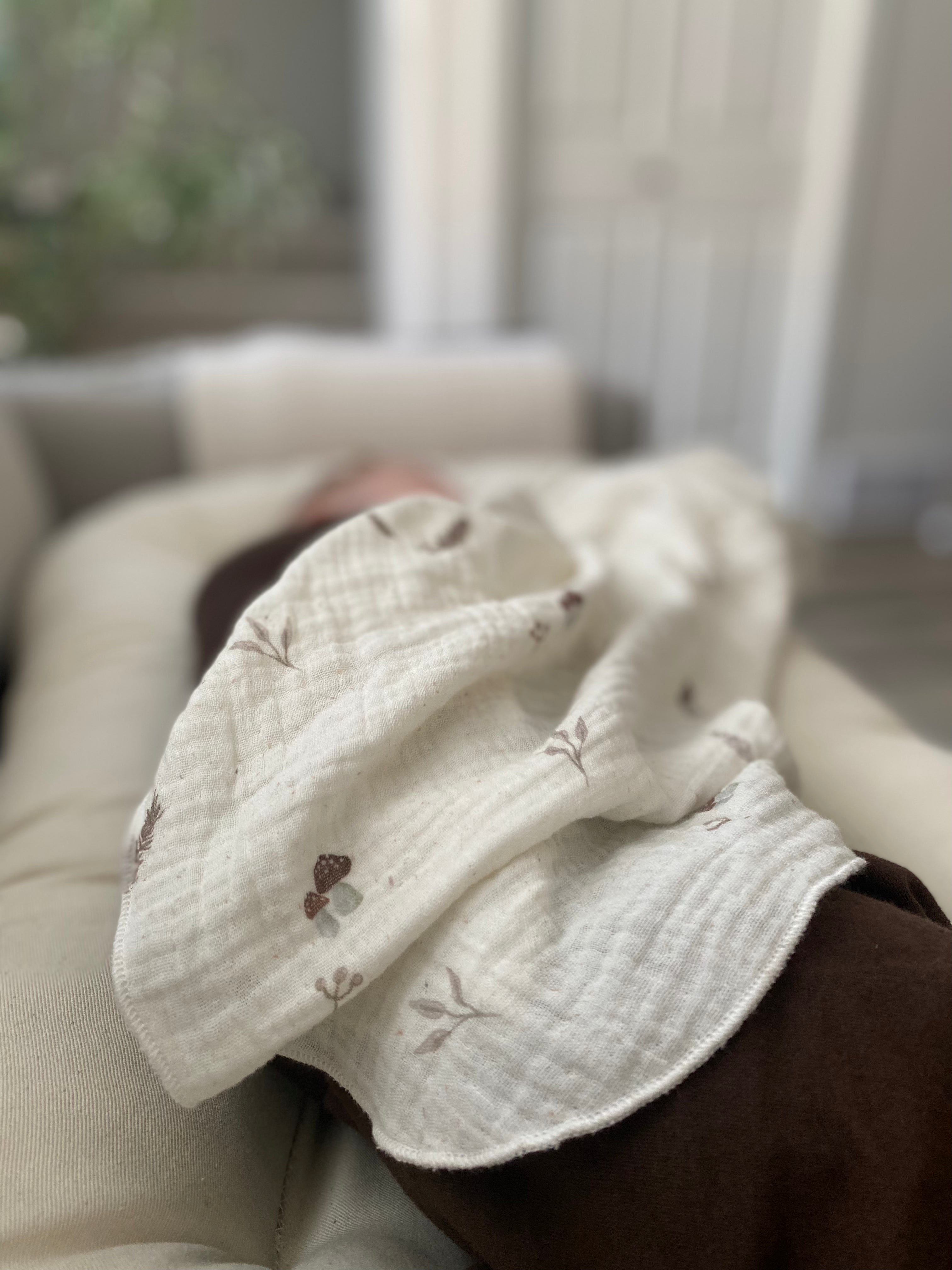Organic Muslin Burp Cloth - Soft & Absorbent Baby Essential